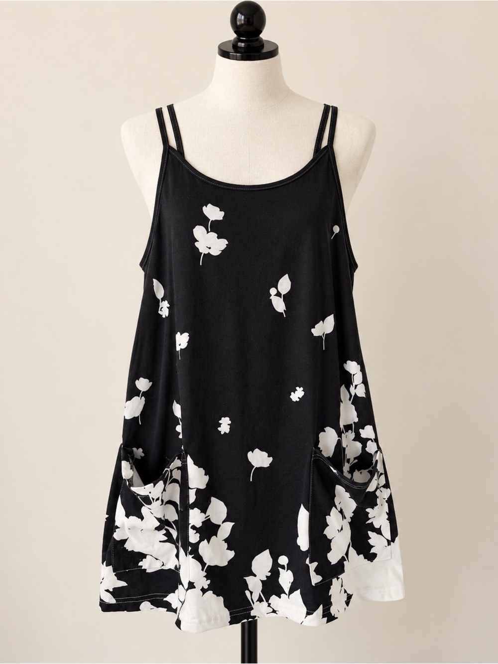 Black White Floral Swimsuit Cover Up Tunic Pockets Size Large